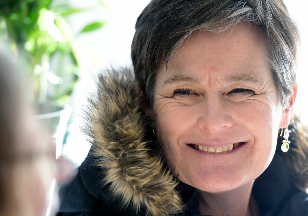 Gardiner Mayor Patricia Hart discusses her agenda for the city in January 2019 at the Gardiner Food Co-op.