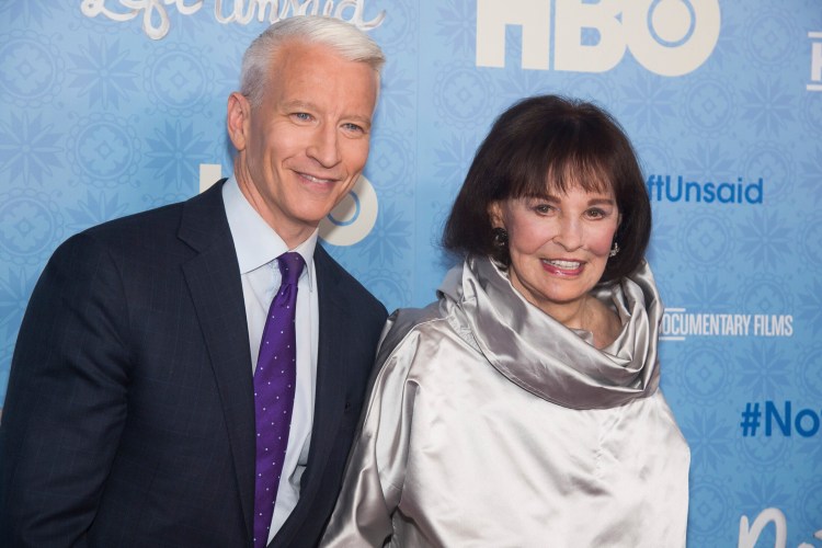 Gloria Vanderbilt is shown with her son, CNN anchor Anderson Cooper, in 2016.