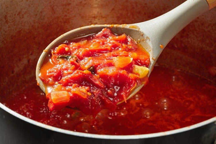 Fresh tomato sauce needn't take all day.