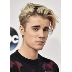 People_Justin_Bieber_Hailey_Baldwin_91253
