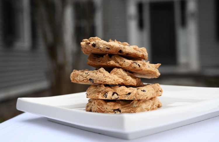 Chocolate Chip, Pecan and Coconut Meringues 