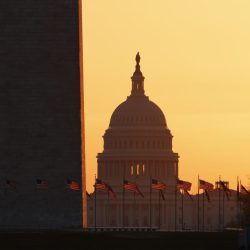 Virus_Outbreak_Long_Distance_Congress_90008