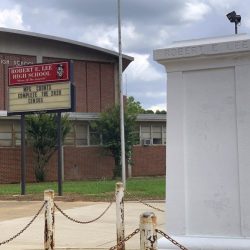 America_Protests_Confederate_Monuments_54889