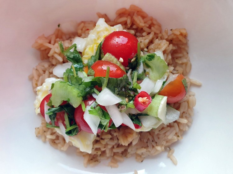 Homemade Yum khai dao (fried-egg salad)