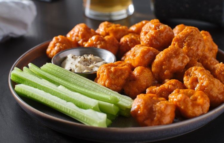 Call a spade a spade and a wing a wing, a Nebraska man argues, campaigning against dishes like these Buffalo chicken "wings."