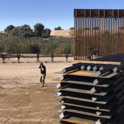 Border_Wall_77336