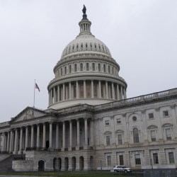 Virus_Outbreak_Trump_Congress_33302