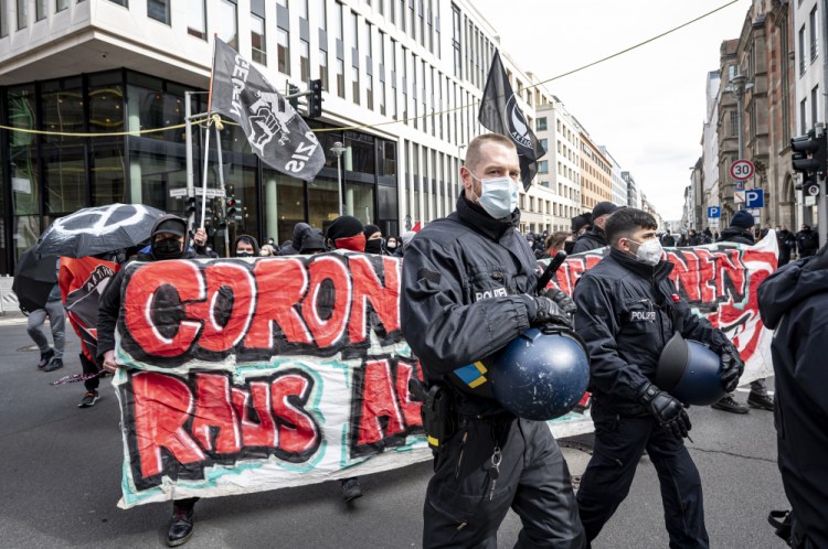 Right-wing extremists protest near the Brandenburg Gate in Berlin on Saturday.
