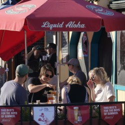 Virus_Outbreak-Restaurants_91142