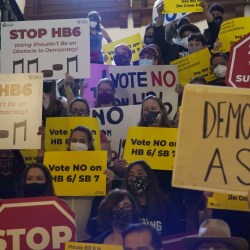 Voting_Bills_Texas_76470