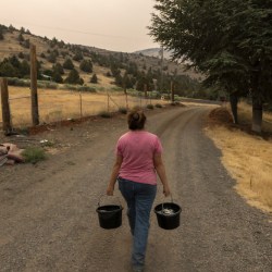 APTOPIX Water Wars Dry Wells