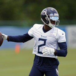 Titans Camp Football