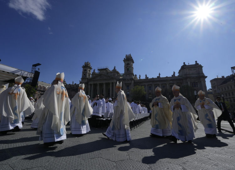 APTOPIX Hungary Pope