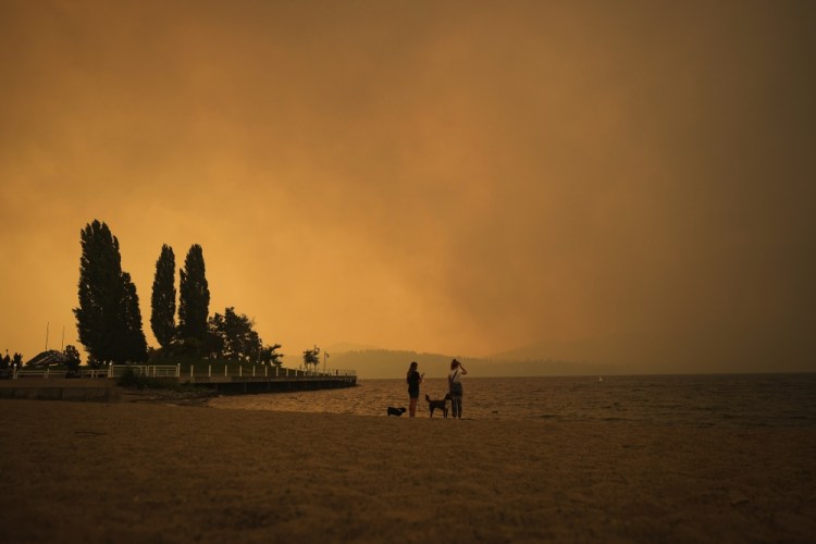 APTOPIX Canada Wildfires